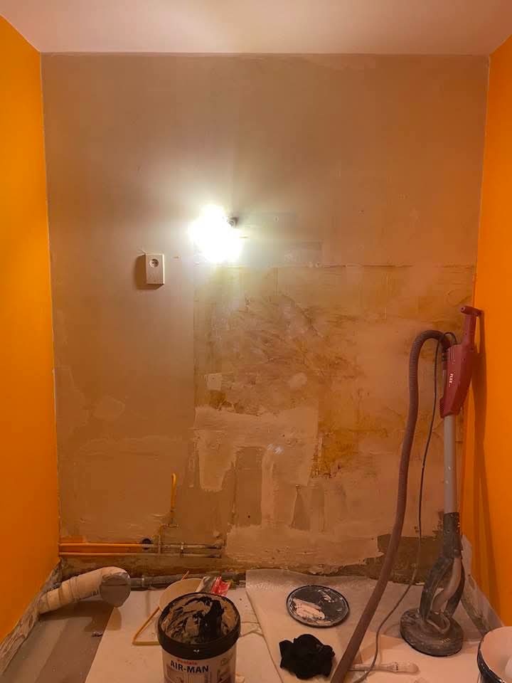 Mur avant travaux de finition